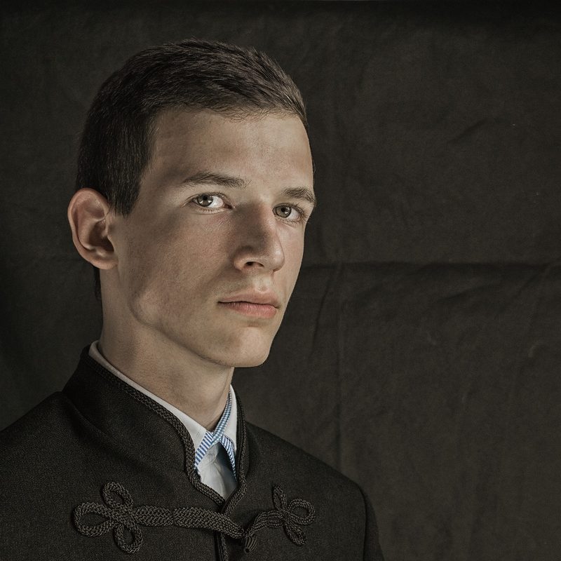 Caption -Lorem ipsum dolor sit amet, consectetur adipisicing elit.